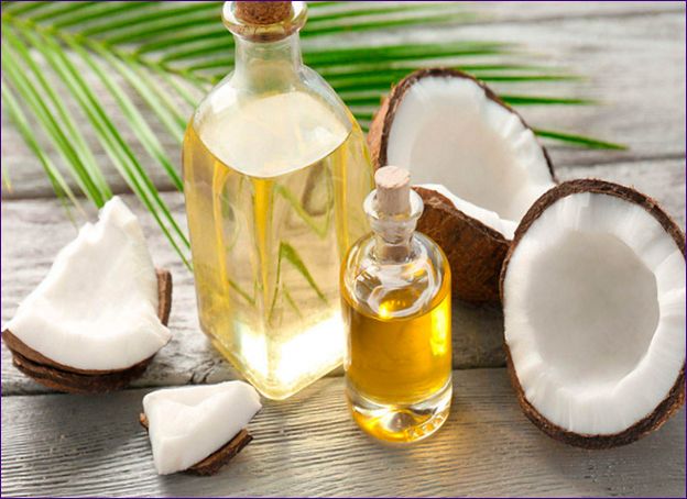 Kokosový olej - výhody a použití pro obličej