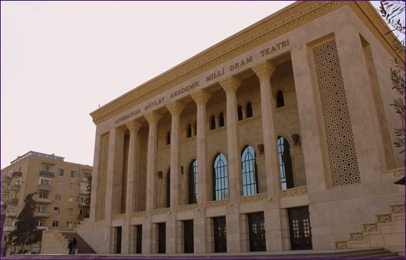 Činoherní divadlo v Baku