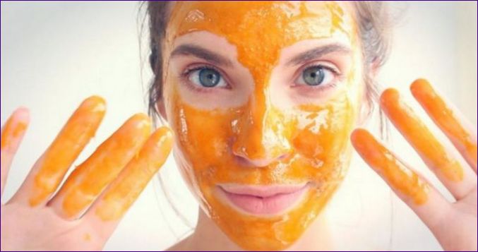 domácí medová masáž obličeje: výhody a jak správně masírovat obličej medem