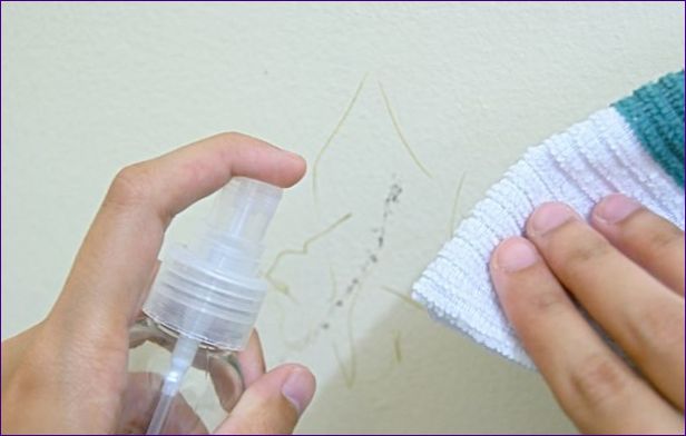 Jak odstranit gelové pero z různých povrchů