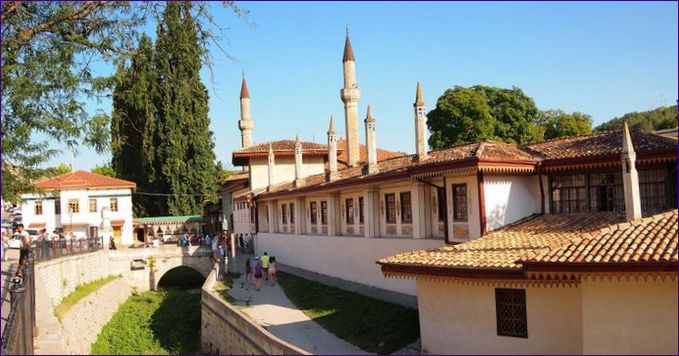 Historické, kulturní a archeologické muzeum-rezervace Bakhchisaray