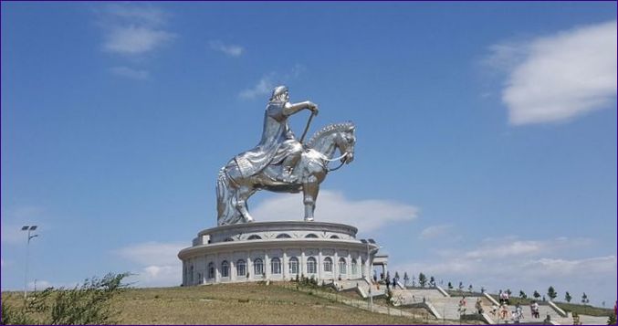 Čingischánův památník