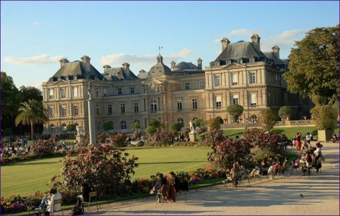 Lucemburské zahrady a palác